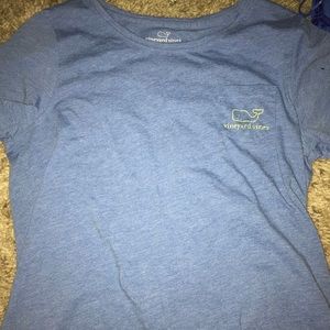 Vineyard vines tshirt